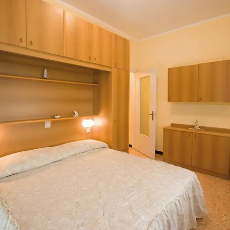 Casa Delfino Hotel *